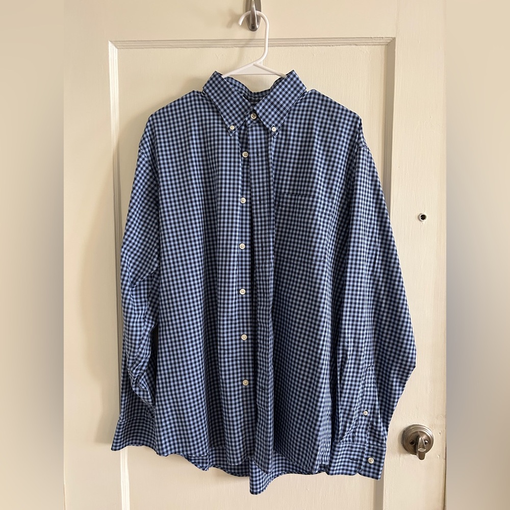 Men’s Lands End Button Down Shirt